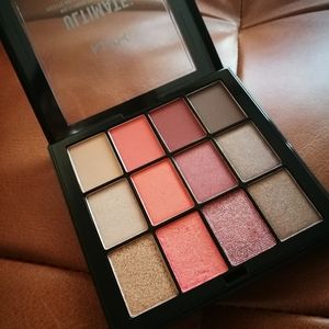 NYX eyeshadow palette